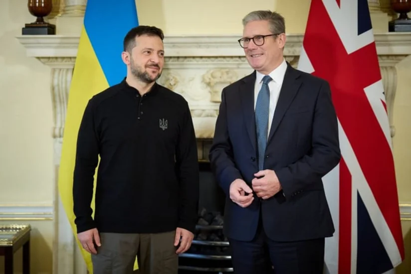 Zelenski və Starmer Ukraynada sülhə nail olmaq üçün addımların əlaqələndirilməsini müzakirə ediblər