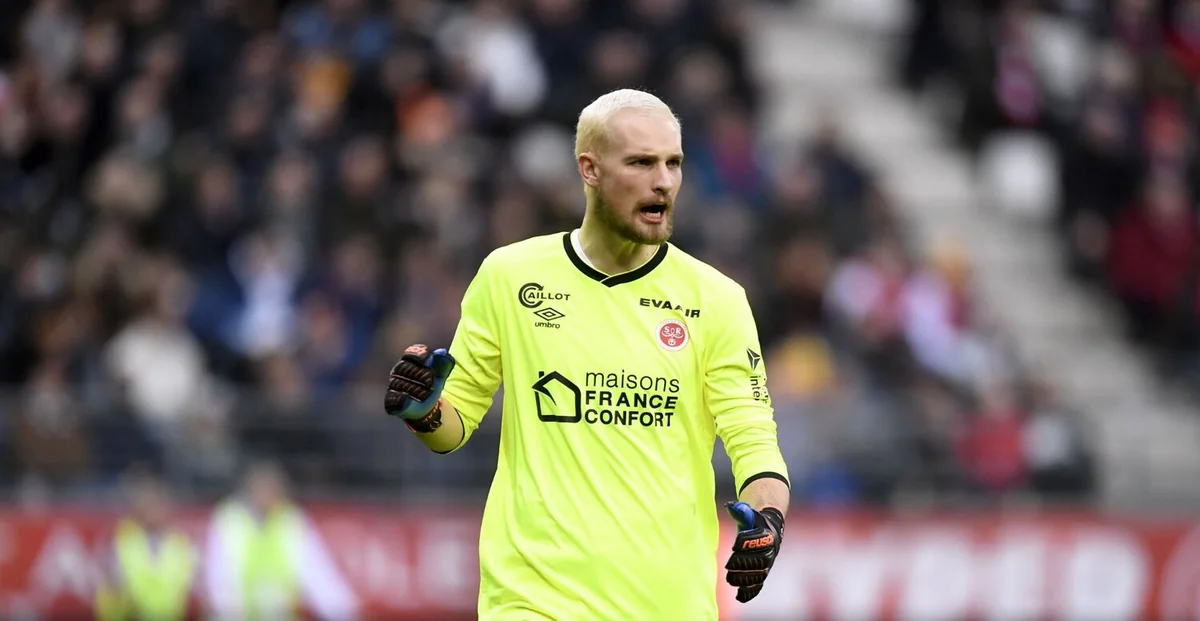 Serbiyalı qapıçı: Buraxdığımız qoldan sonra xarakter göstərdik