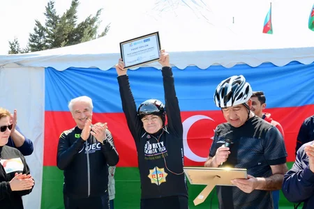 Bakıda “Az avtomobil, çox həyat” devizi altında veloyürüş keçirilib