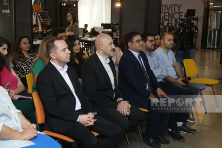 Azərbaycan jurnalistləri üçün “Rəqəmsal Savadlılıq” təlimi başa çatıb