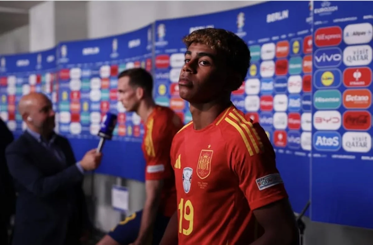 Испанский футболист стал самым молодым игроком Чемпионата Европы