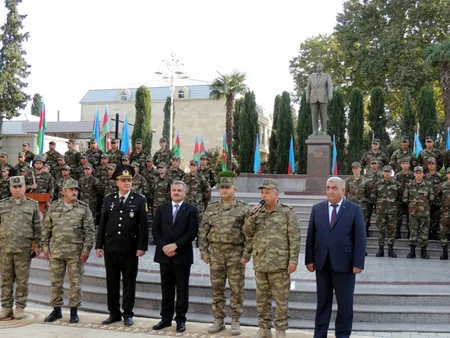Aprel döyüşçülərinin bir qrupu ehtiyata buraxılıb