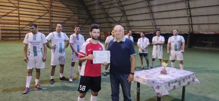 Polislə jurnalistlər arasında Dostluq Kuboku matçı keçirilib