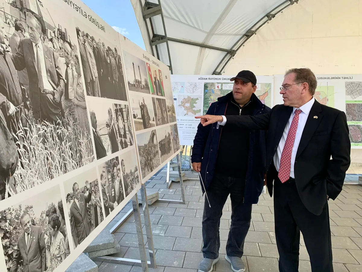 ABŞ və Böyük Britaniya səfirləri Emin Hüseynovla görüşüblər