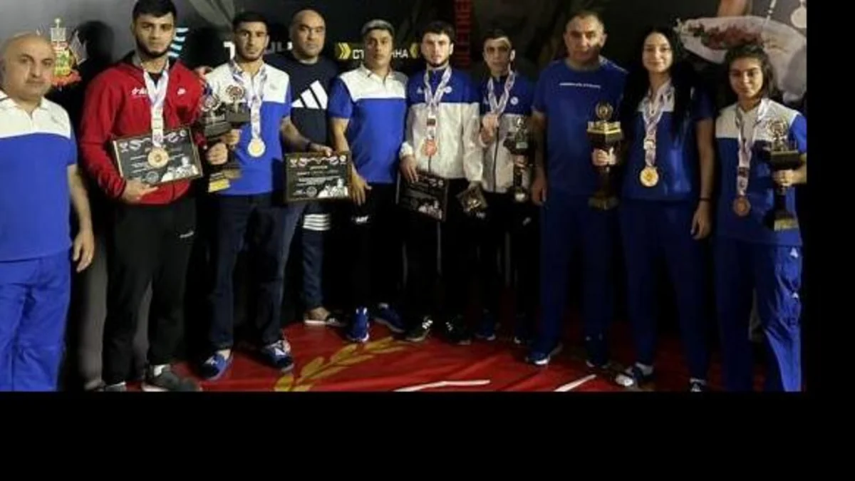 Azərbaycan boksçuları Rusiyadakı beynəlxalq turnirdə 6 medal qazanıblar