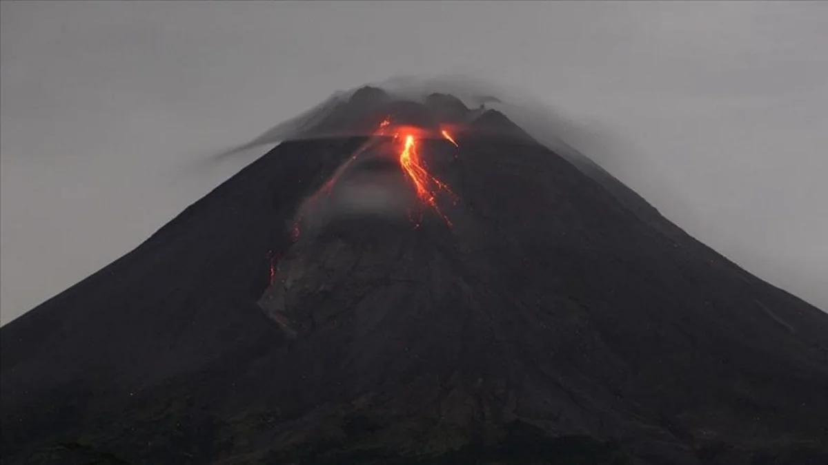 В Индонезии произошло извержение вулкана Мерапи