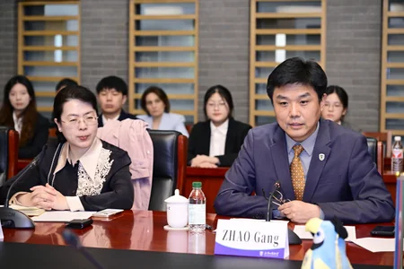 Leyla Aliyeva meets with students of Beijing Foreign Studies University