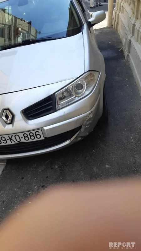 Bakıda polis avtomobili qəza törədib - FOTO