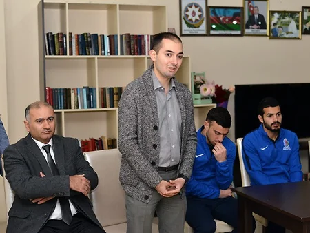 Azərbaycan millisinin üzvləri müharibə əlilləri pansionatında olublar