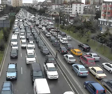 BNA hazırda sıxlıq müşahidə edilən küçə və prospektləri açıqlayıb