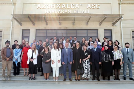 “Xarıbülbül” eksklüziv, limitli kolleksiyasına daxil olan xalçaların kəsim mərasimi keçirilib