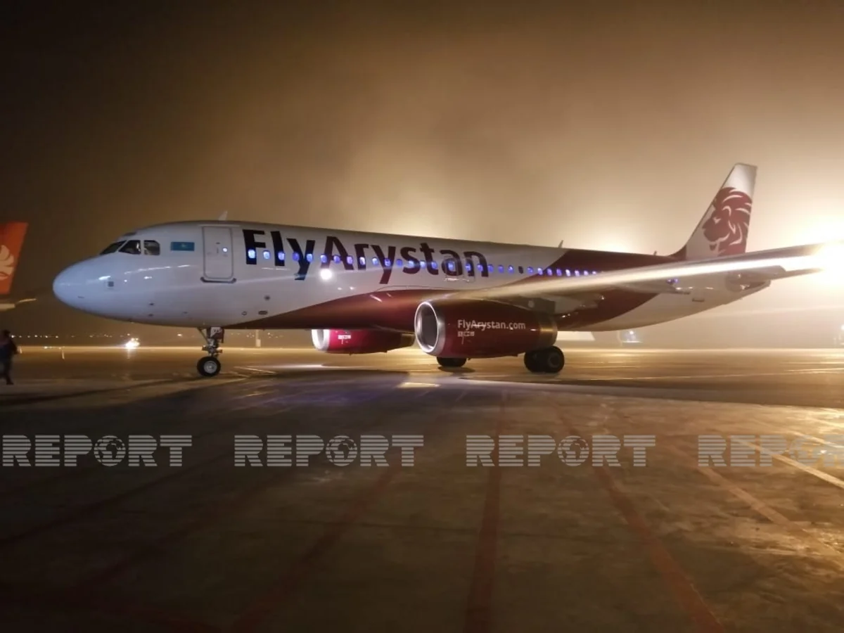 Qazaxıstanın “FlyArystan” loukoster aviaşirkəti Aktau-Bakı reysinə başlayıb