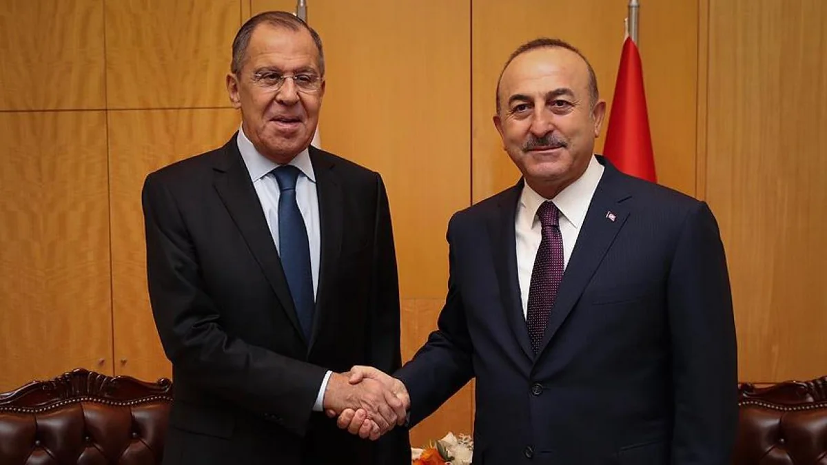 Çavuşoğlu və Lavrov arasında telefon danışığı olub
