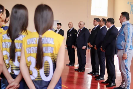 Şahin Bağırov Tovuz Regional Voleybol Klubunun üzvləri ilə görüşüb