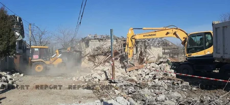 Gəncədə raket hücumu nəticəsində dağılan evlərin inşasına başlanıldı