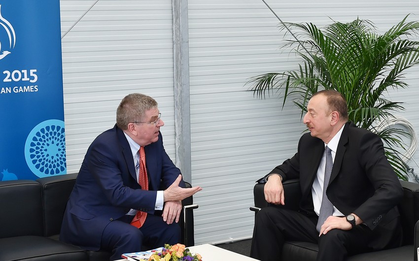 Президент Азербайджана поздравил Томаса Баха