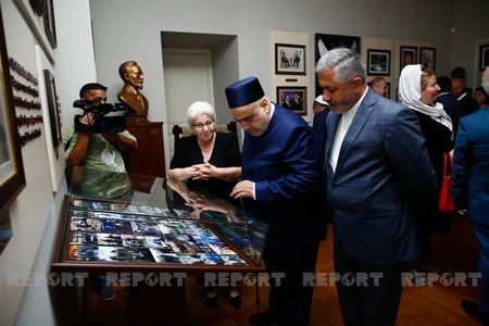 QMİ sədri Tbilisidə Azərbaycan Mədəniyyəti Muzeyini ziyarət edib
