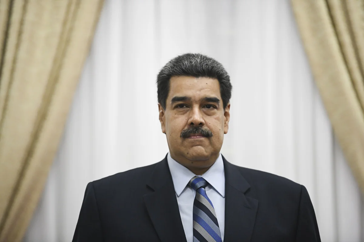 Maduro ərazi mübahisəsini həll etmək üçün qayanalı həmkarı ilə görüşəcək
