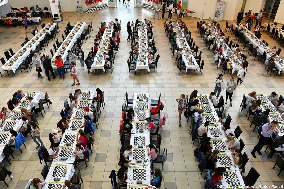 Azərbaycanın 44 şahmatçısı Avropa çempionatında çıxış edəcək