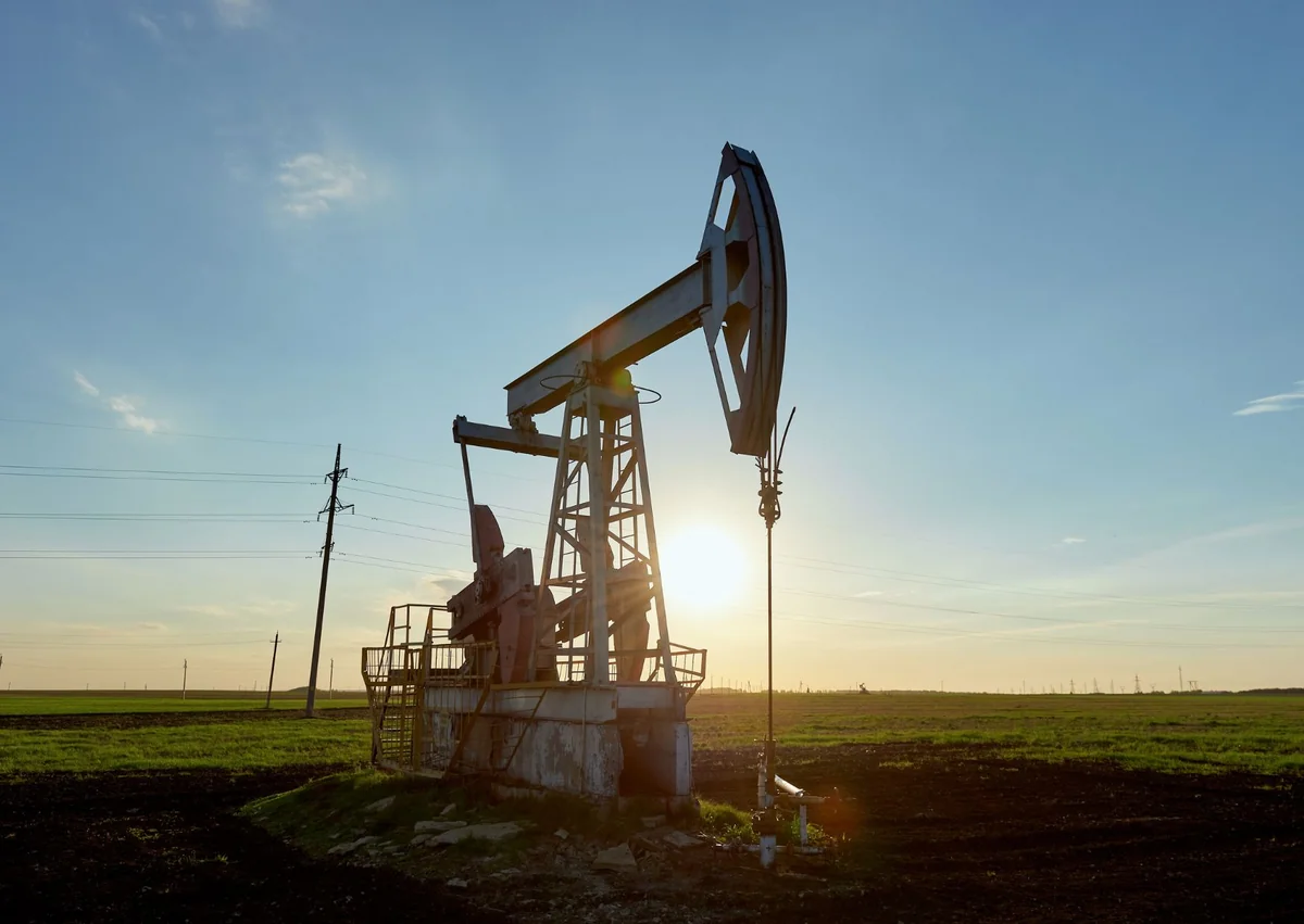 Azərbaycan neftinin qiyməti 2 % artıb