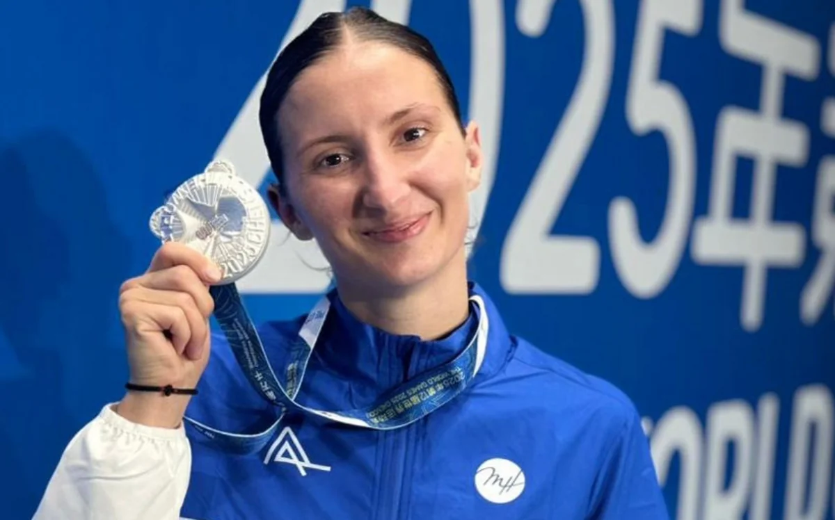 Azərbaycan karateçisi Çində keçirilən Dünya Oyunlarında gümüş medal qazanıb-YENİLƏNİB