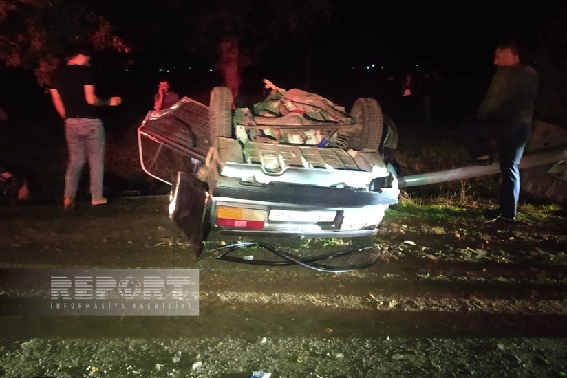 Cəlilabadda minik avtomobilləri toqquşub, ölən var