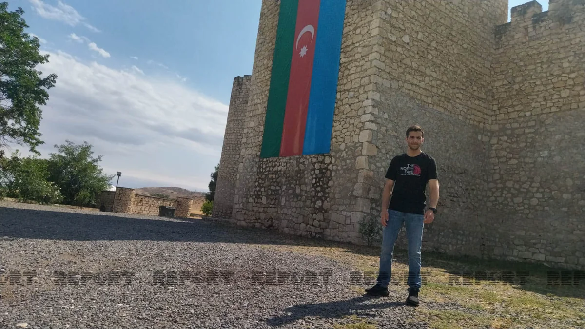 Pənahəli xanın İspaniyada yaşayan varisi: Evimizdə doğma dilimizdə danışırıq