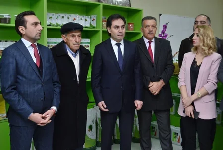 Cəlilabadda “ToxumArt” əmtəə nişanlı toxum mağazası açılıb