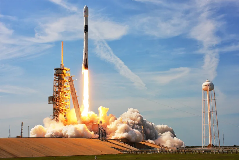 Ракета Falcon 9 выведет на орбиту 40 спутников связи OneWeb