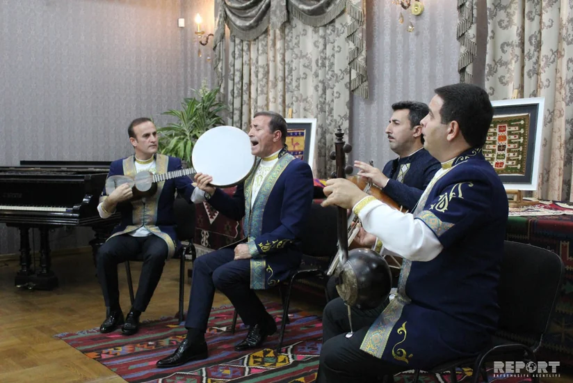 Azərbaycanlı və gürcü musiqiçilər Tbilisidə birgə konsert proqramı ilə çıxış ediblər - FOTO