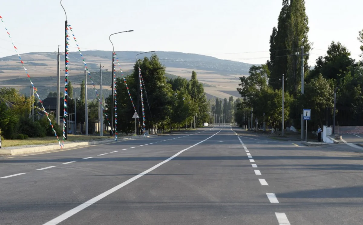 ​Qaraməryəm-İsmayıllı avtomobil yolu yenidənqurmadan sonra istismara verilib