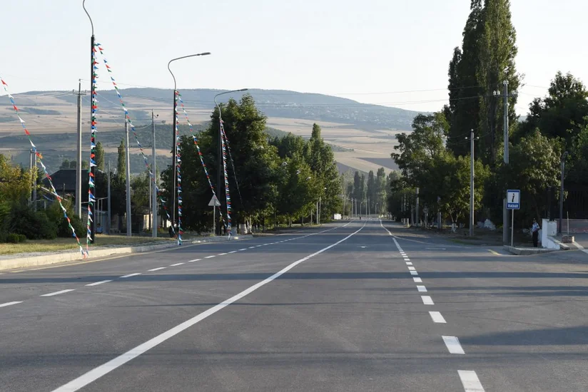 ​Qaraməryəm-İsmayıllı avtomobil yolu yenidənqurmadan sonra istismara verilib