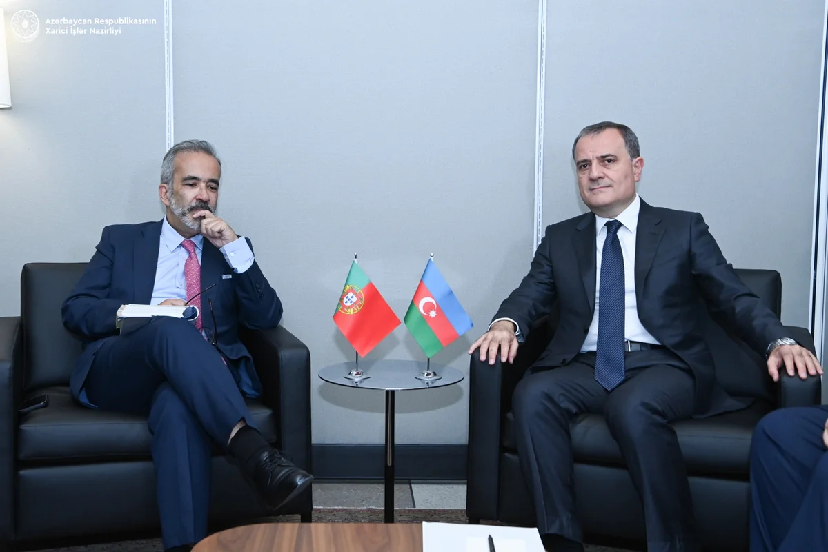 Ceyhun Bayramov portuqaliyalı həmkarını Azərbaycanın sülh təşəbbüsləri barədə məlumatlandırıb - YENİLƏNİB
