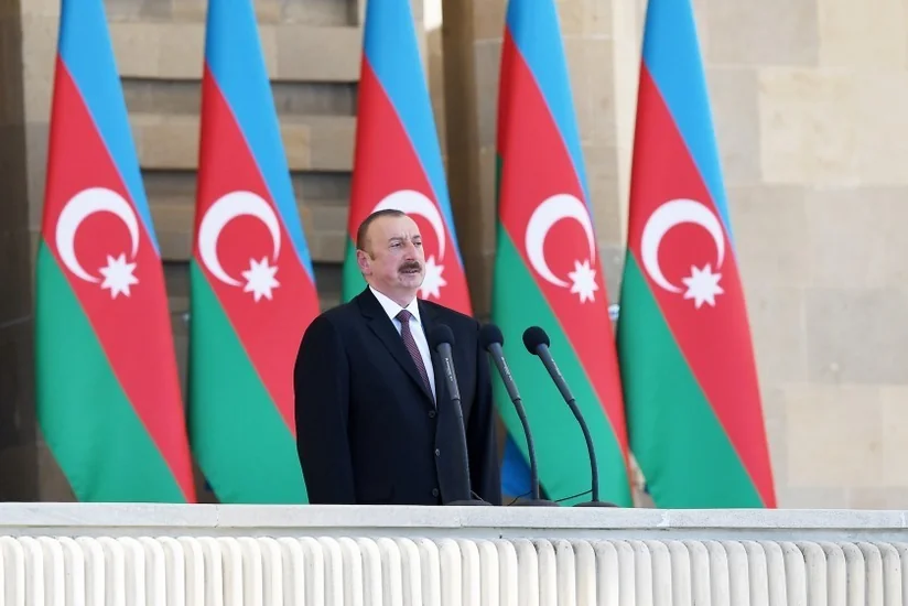 İlham Əliyev: Azərbaycan Ordusu düşmənin bütün hərbi hədəflərini və strateji əhəmiyyətli məntəqələrini məhv edə bilər