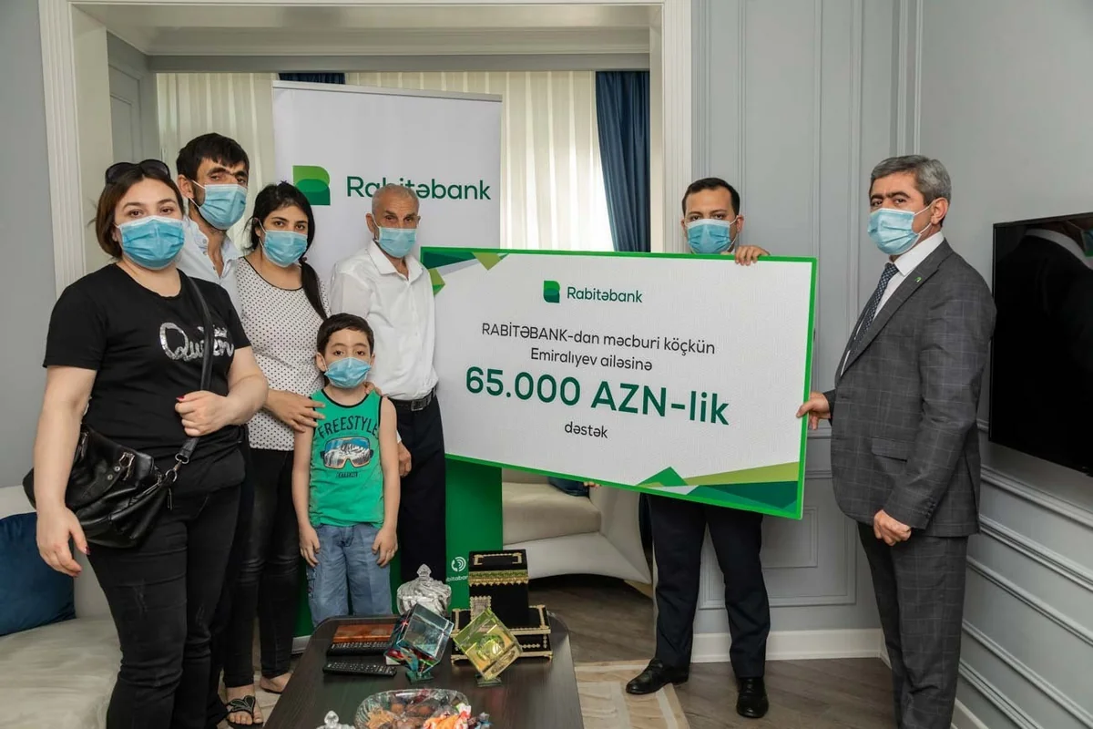 “Rabitəbank”dan məcburi köçkün ailəsinə 65 000 AZN yardım