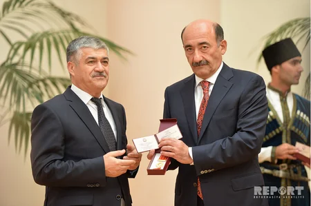Mədəniyyət işçilərinə fəxri adlar və mükafatlar təqdim olunub - SİYAHI