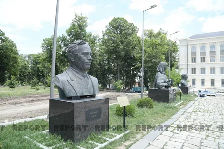 Зарубежные путешественники посетили Шушу