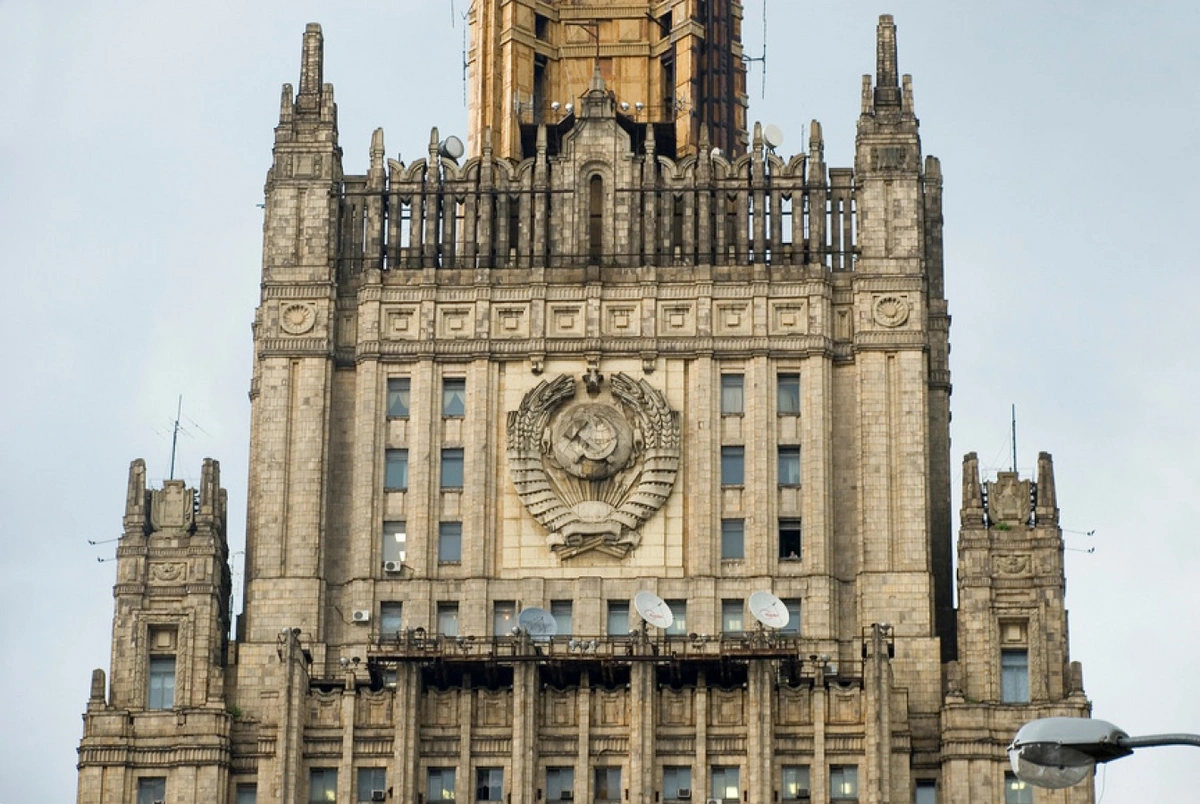 Russian MFA comments on possibility of granting asylum to illegal migrants in Armenia