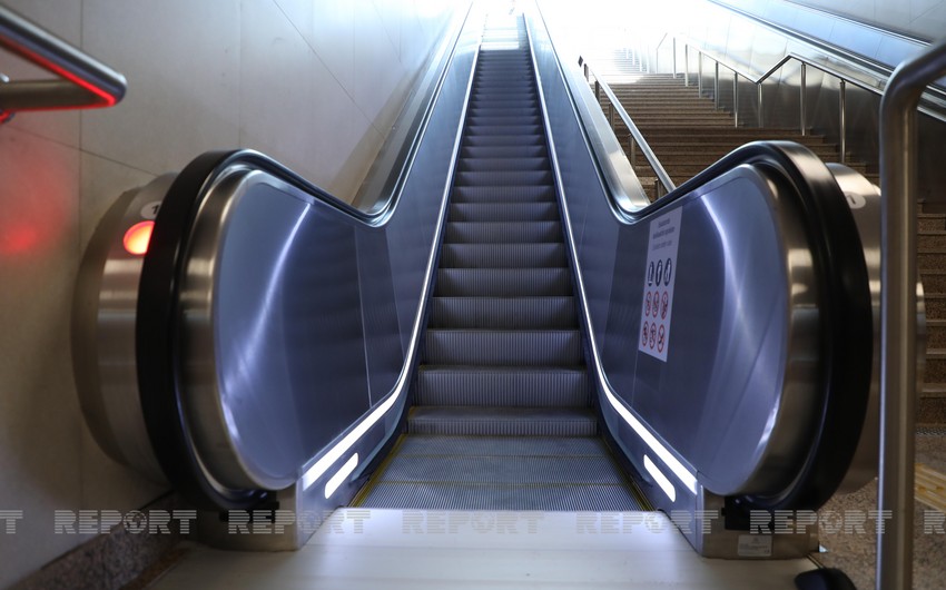 Bakı metrosunda eskalator dəfələrlə dayandırılıb