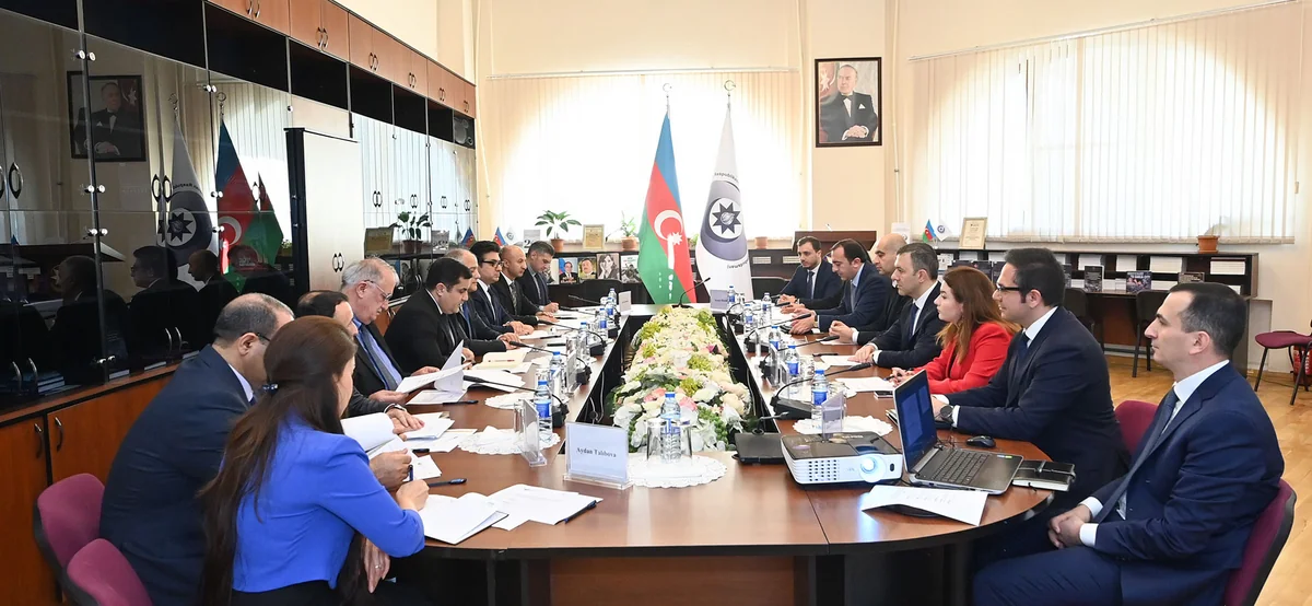 Elm və Təhsil Nazirliyi Ombudsmanla birgə işçi qruplarının yaradılmasını müzakirə edib