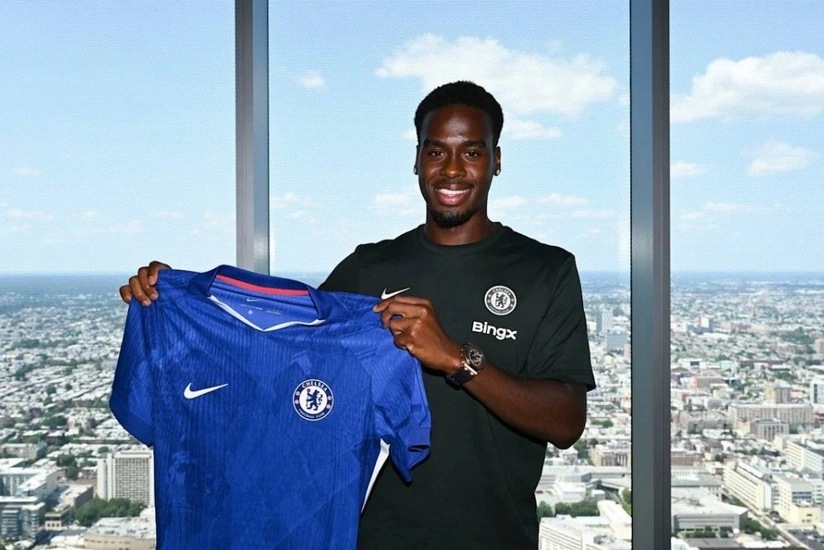 Челси объявил о переходе вингера дортмундской Боруссии