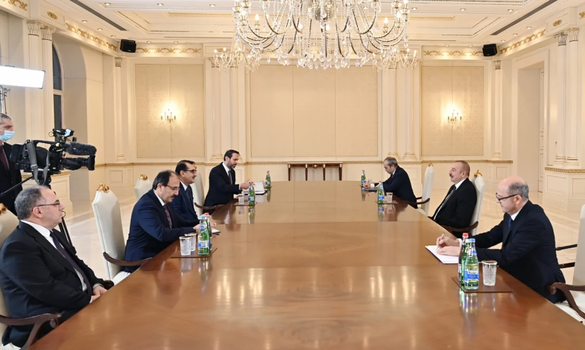Ilham Aliyev receives Turkish energy minister