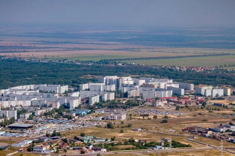 Blast hits Ukraine's Zaporizhzhia