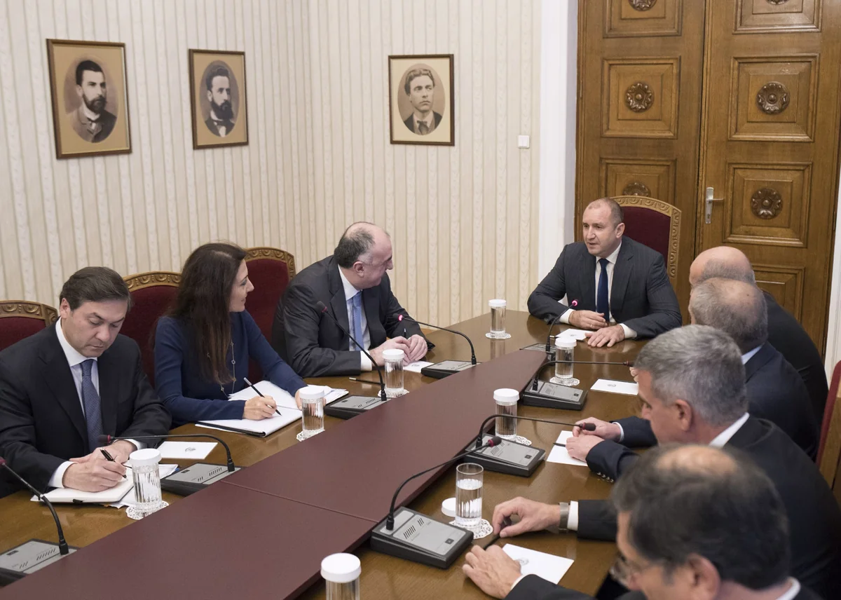Elmar Mammadyarov meets with Bulgarian president