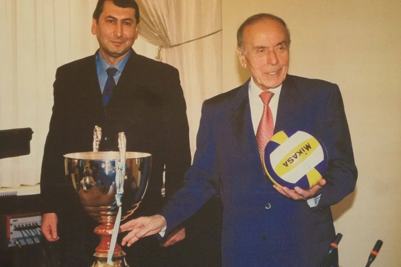 Azərbaycan Voleybol Federasiyasında Heydər Əliyevin anım günü keçirilib