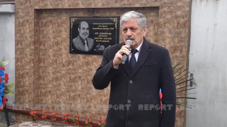 Lənkəranda Əməkdar artistin xatirə lövhəsi açılıb