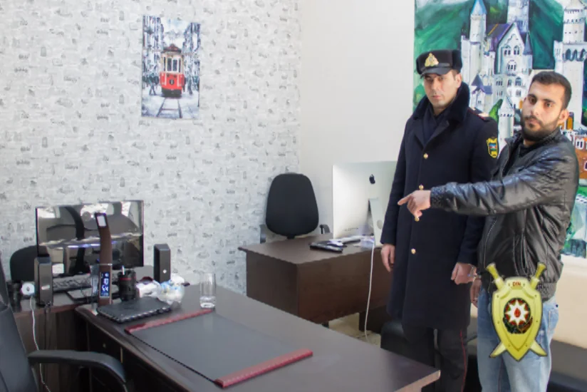 Bakıda fotostudiyadan 35 min manatlıq avadanlıq oğurlanıb