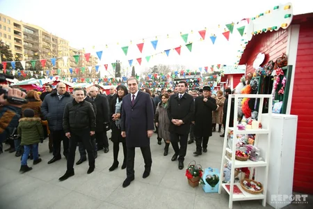 Gəncədə Dünya Azərbaycanlılarının Həmrəylik Günü və Yeni il qeyd olunub