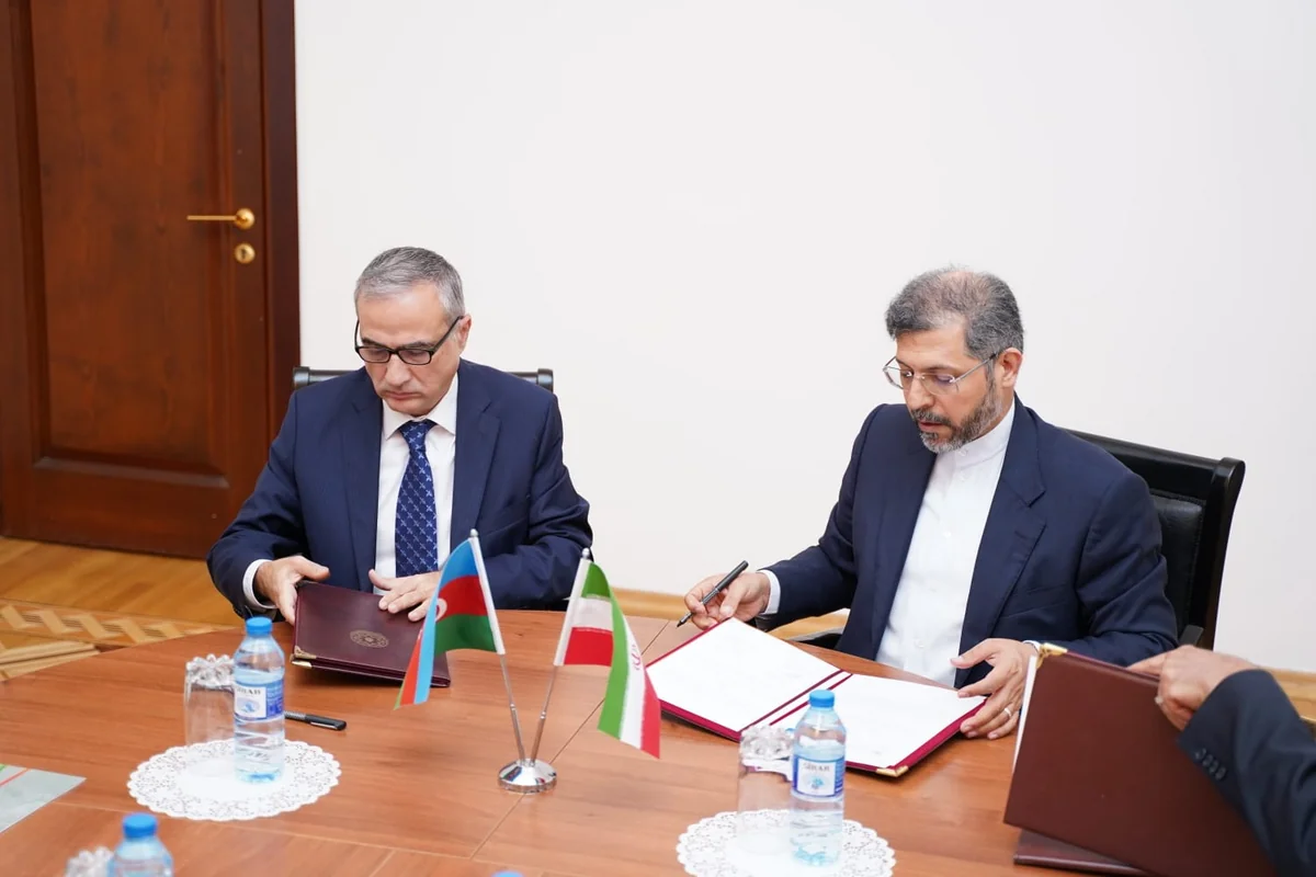 Azerbaijani, Iranian think tanks ink MoU