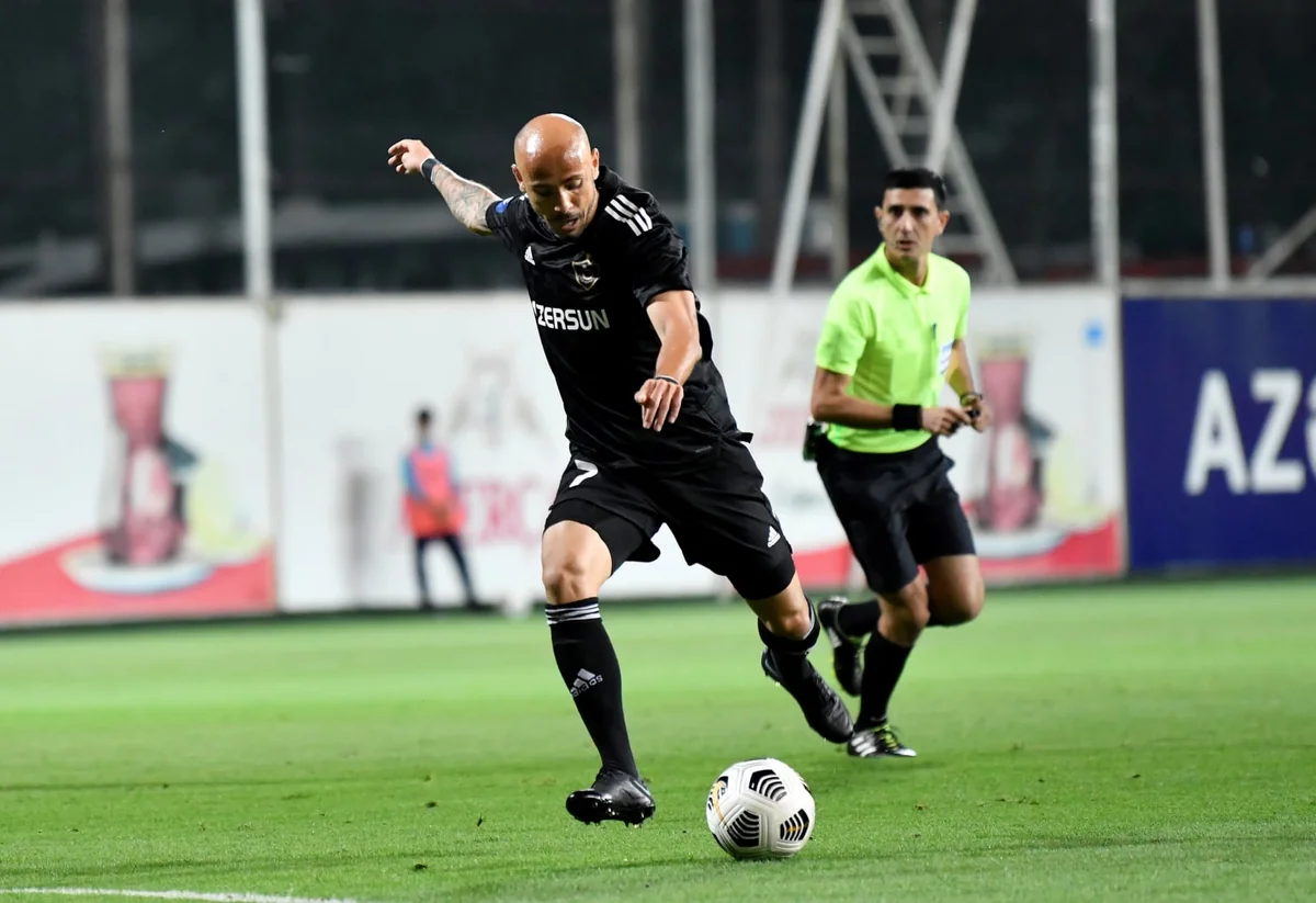 Qarabağın futbolçusu Vadjinin komandadan ayrılmasına münasibət bildirib